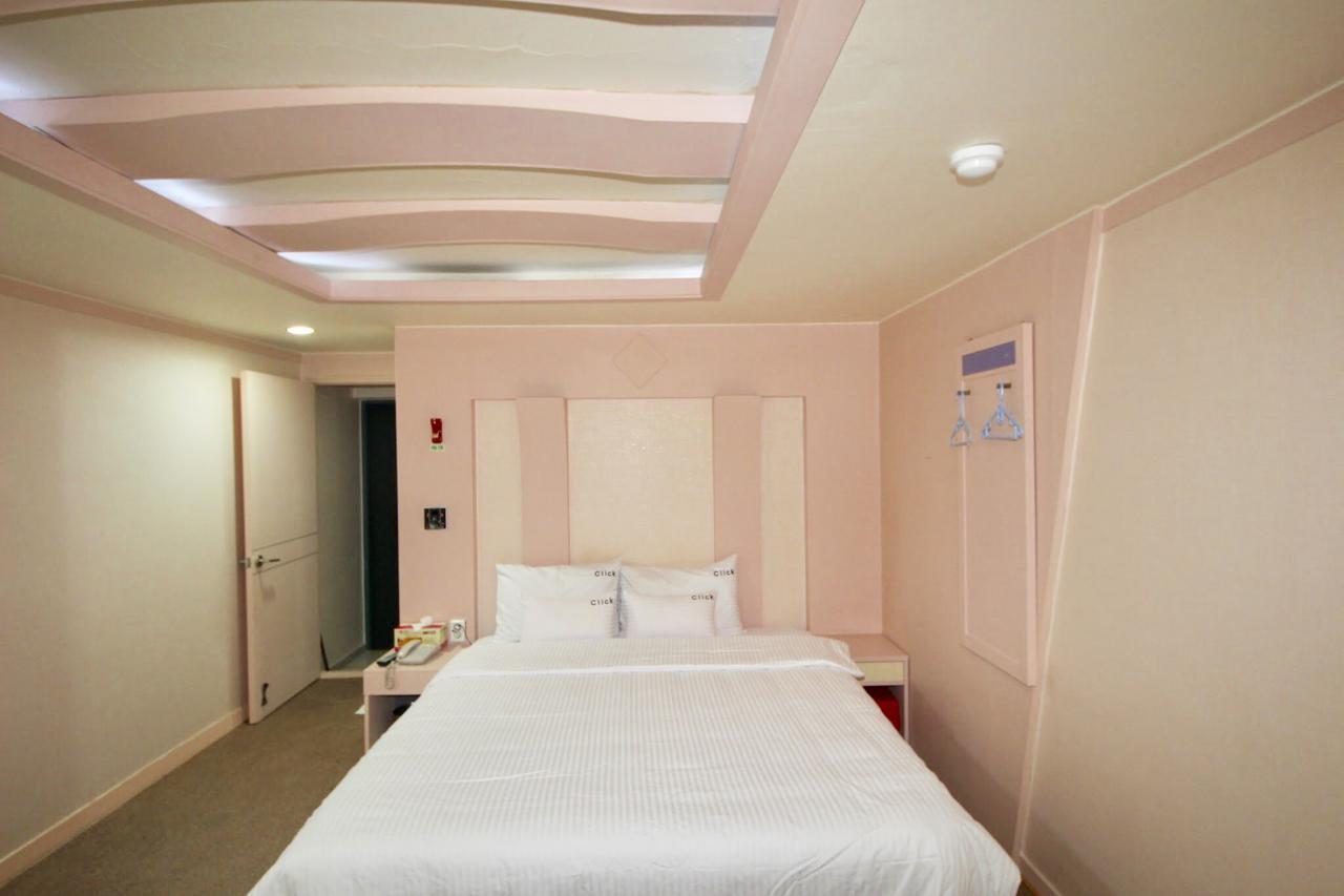 Click 21 Motel Пусан Екстериор снимка